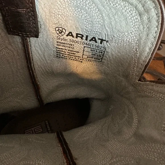 Women’s Brown Leather Western Cowboy Boots - Classic Embroidered Shaft - Picture 6 of 6